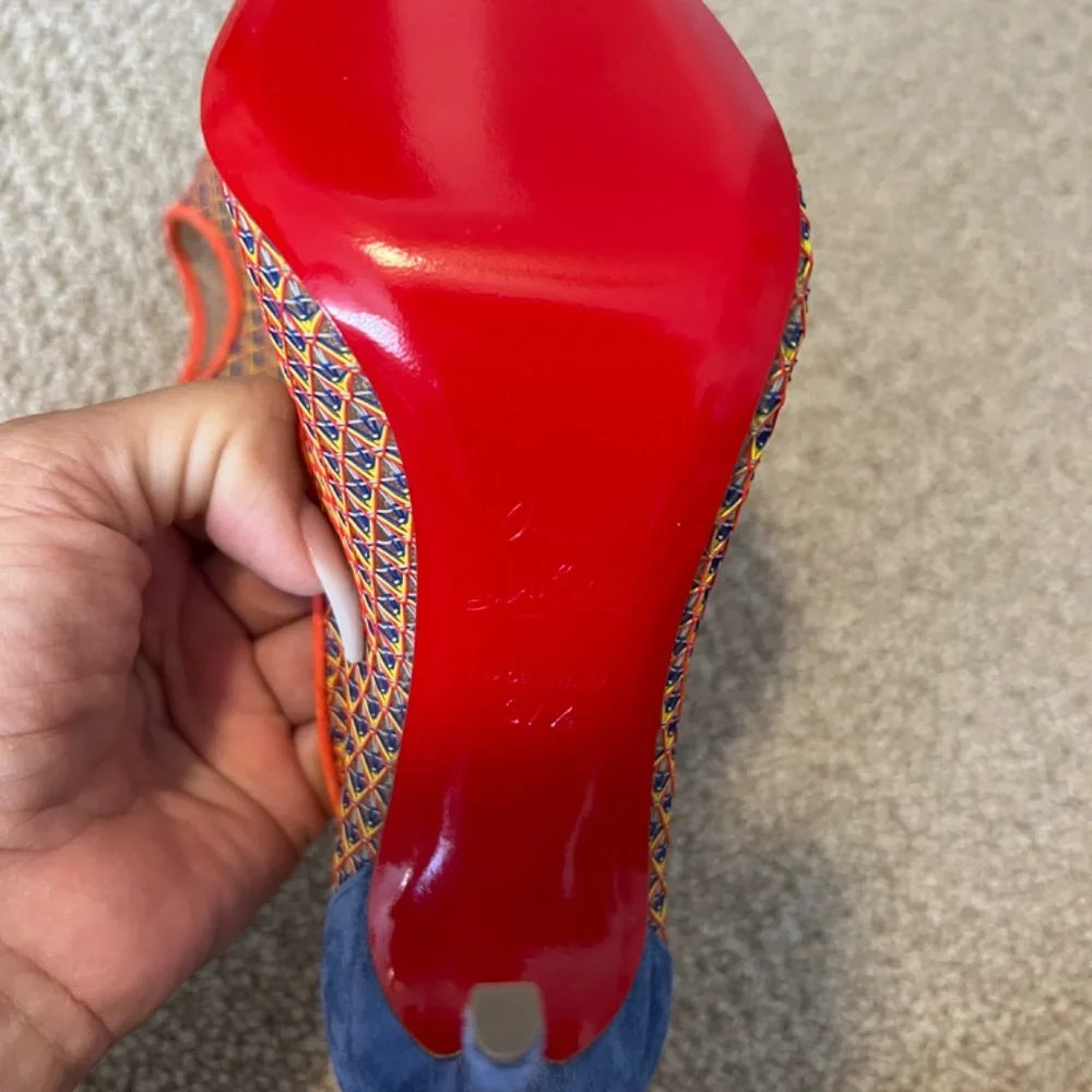 Christian Louboutin stilettos - Picture 9 of 10